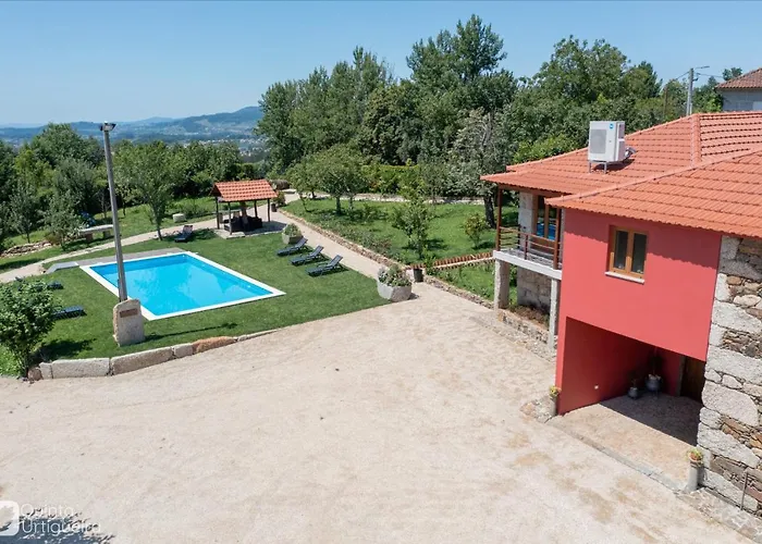 Κατάλυμα σε φάρμα Quinta Da Urtigueira *